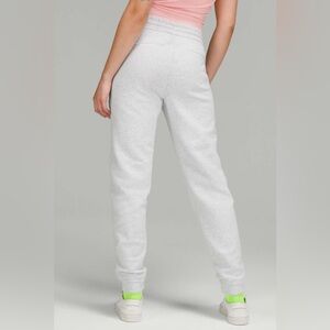 NWOT Lululemon Loungeful High-Rise Jogger Heathered Core Ultra Light Grey